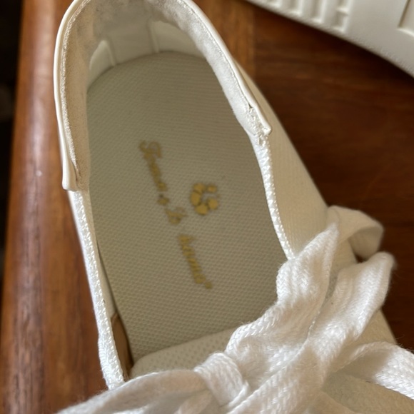 New Tommy Bahama White Knit Women's Sneakers Size 8.5 - Picture 5 of 6